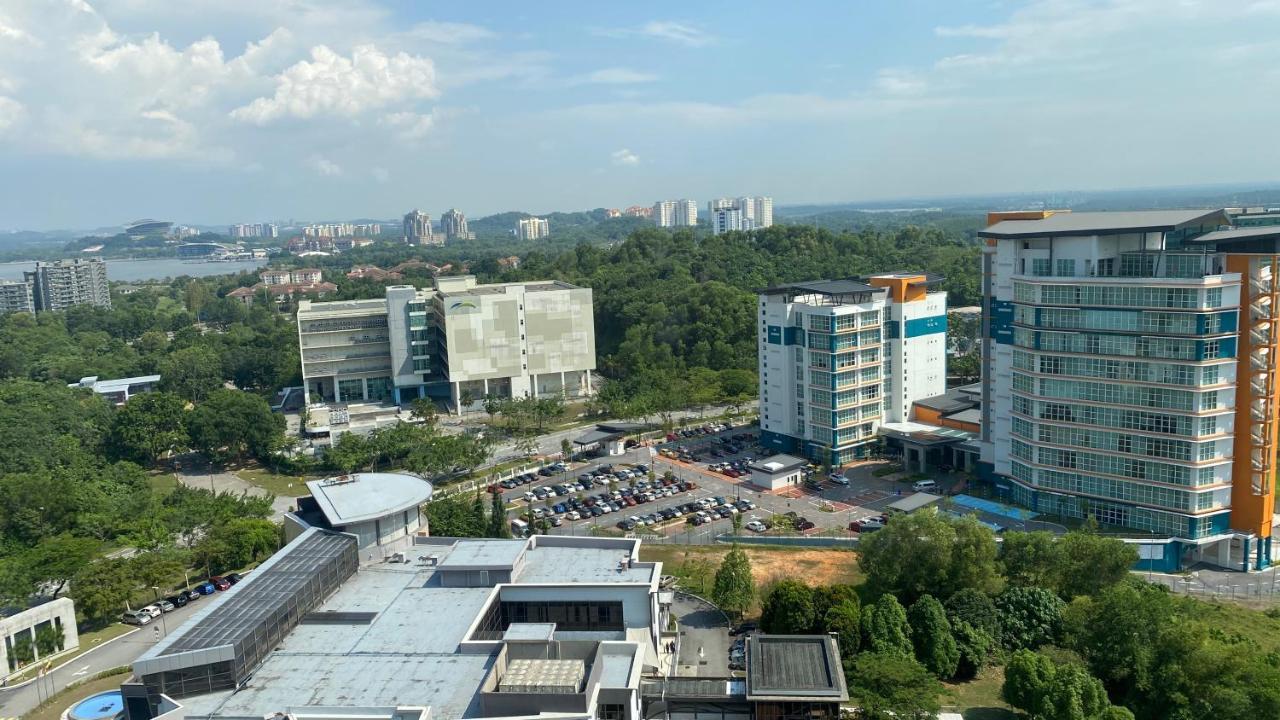 The Comfyhauz # Cyberjaya Apartment Exterior photo